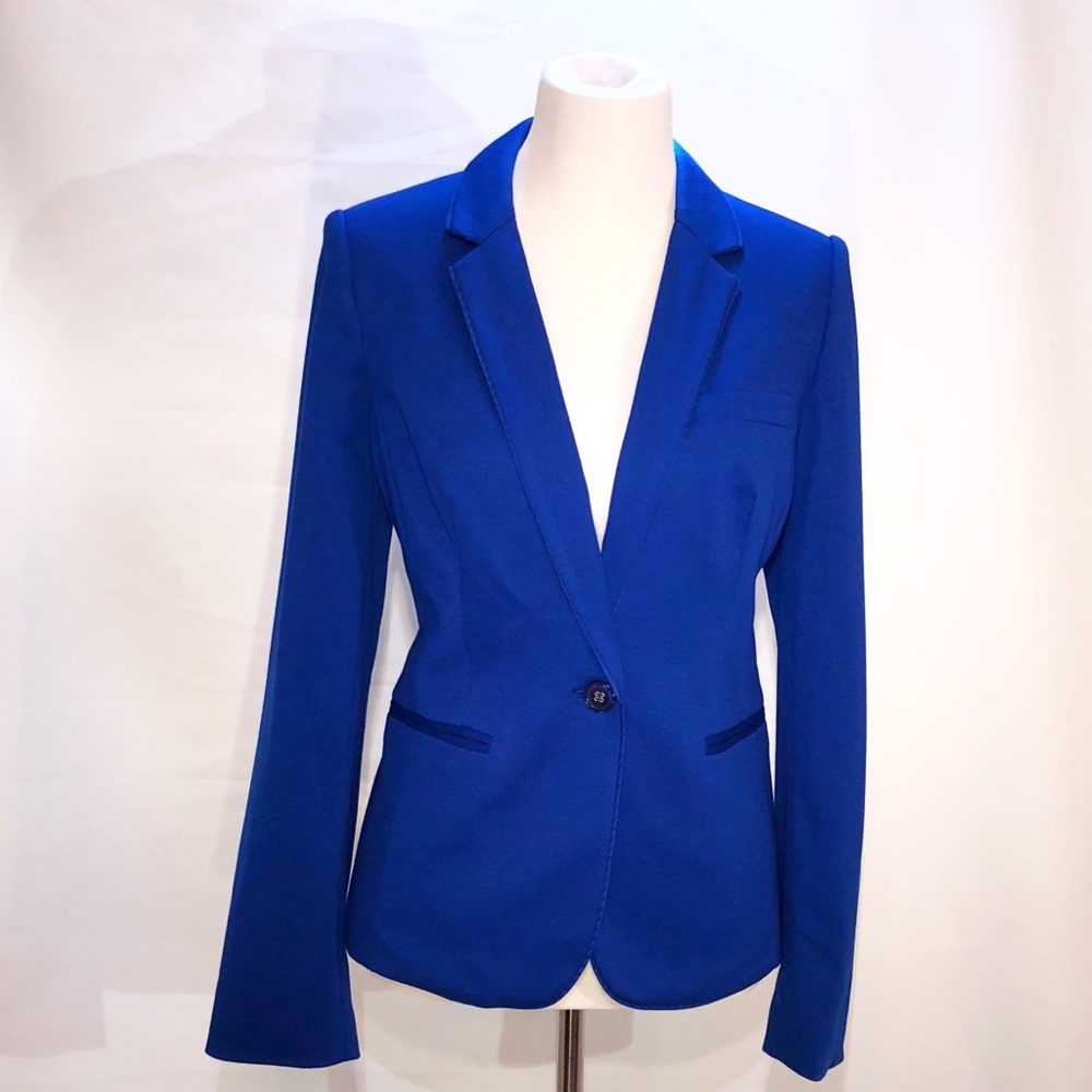 NWT! The Limited Blazer (BLUE) - Size M